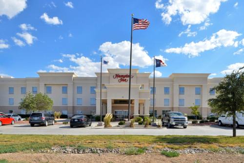 Pecos Hotel | Hampton Inn Pecos