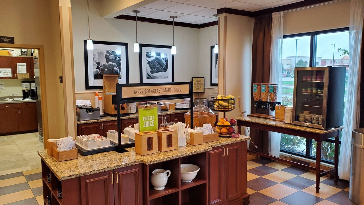 Plover Hotel | Hampton Inn Plover/Stevens Point