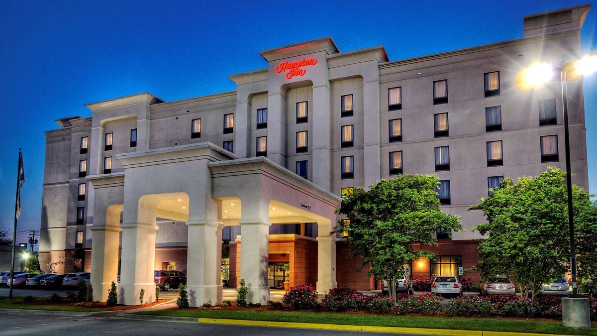 Roanoke Rapids Hotel | Hampton Inn Roanoke Rapids, NC