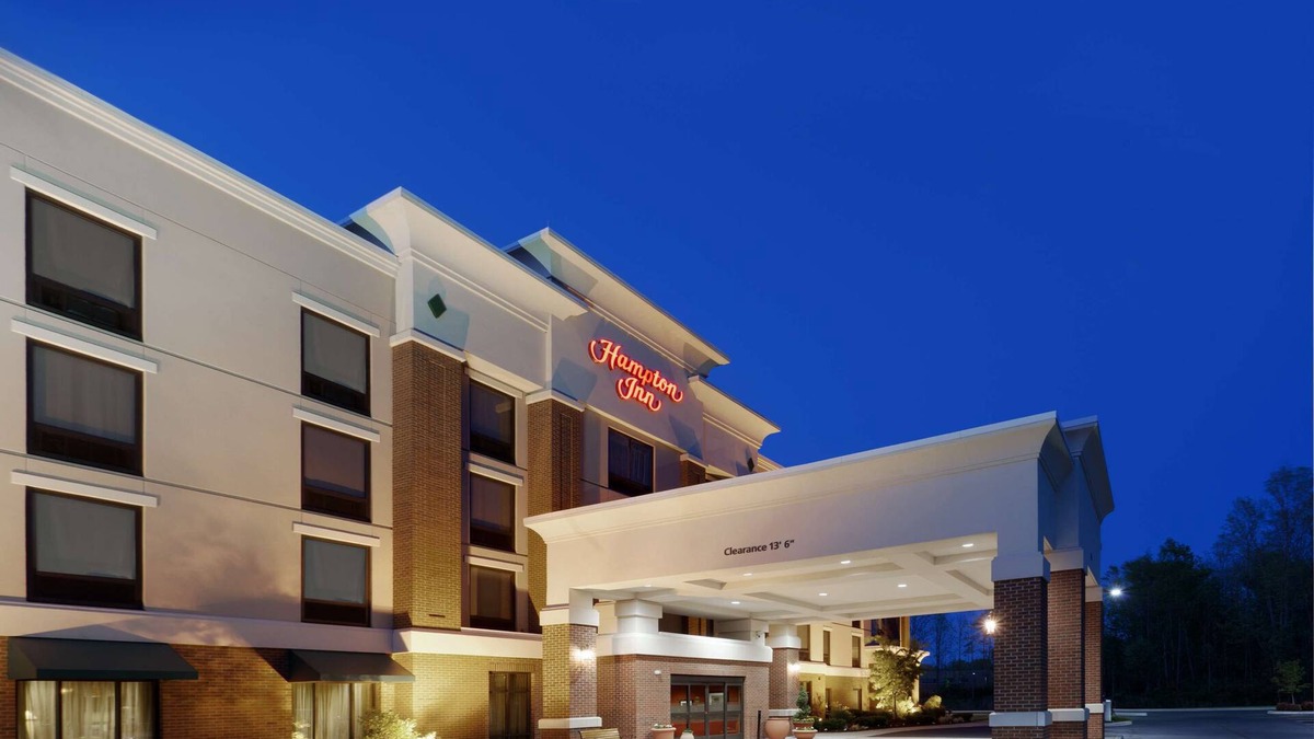 Webster Crossing Hotel | Hampton Inn Rochester Webster