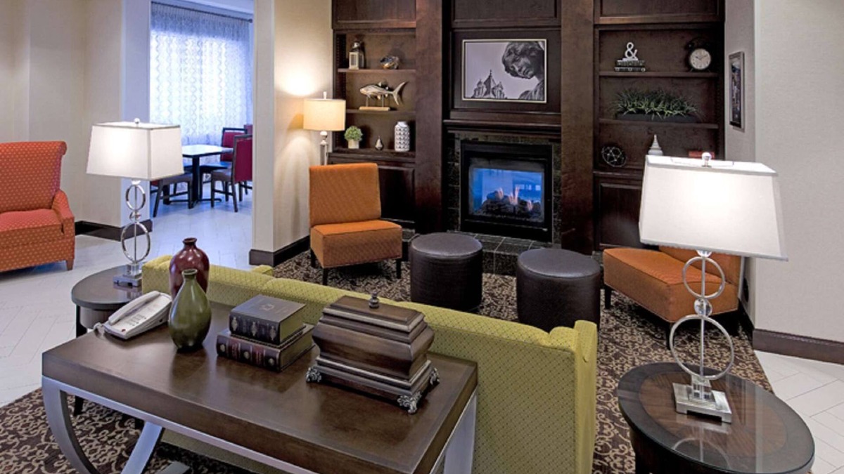 Seward Place Hotel | Hampton Inn Schenectady Downtown