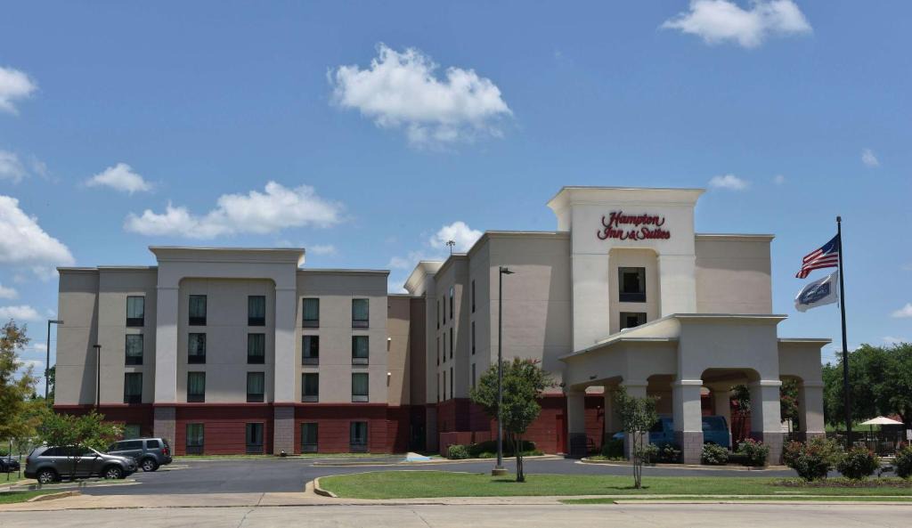 Alexandria Hotel | Hampton Inn & Suites Alexandria