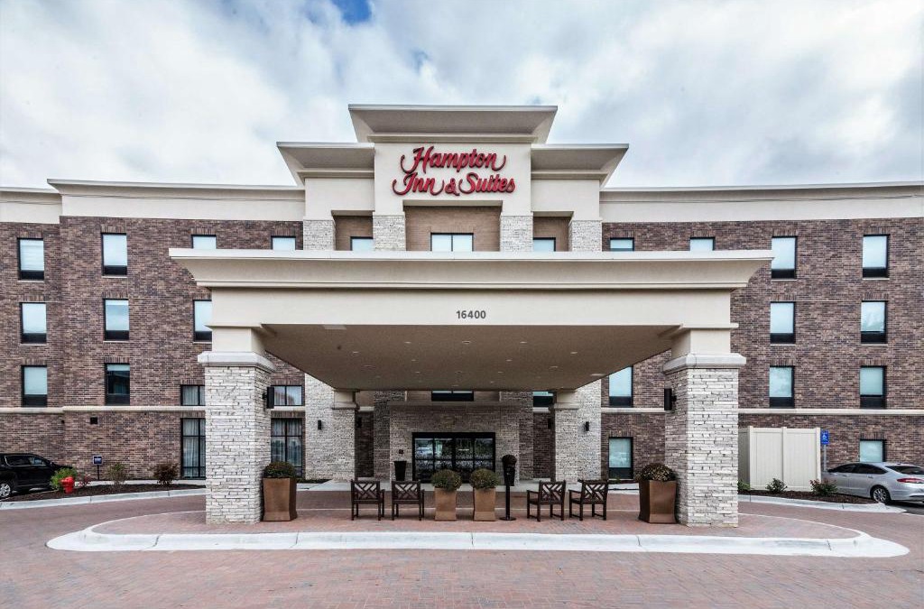 Allen Park Hotel | Hampton Inn & Suites - Allen Park