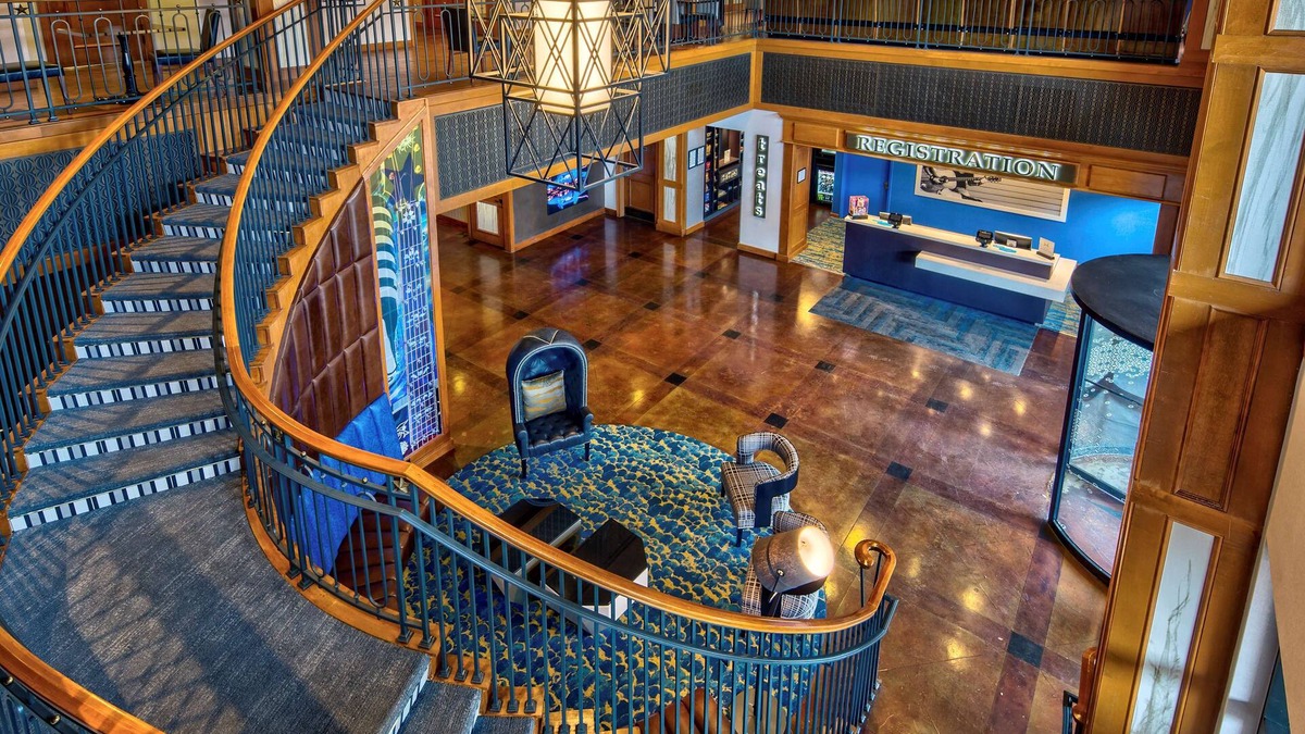 Waller Creek District Hotel | Hampton Inn & Suites Austin Downtown