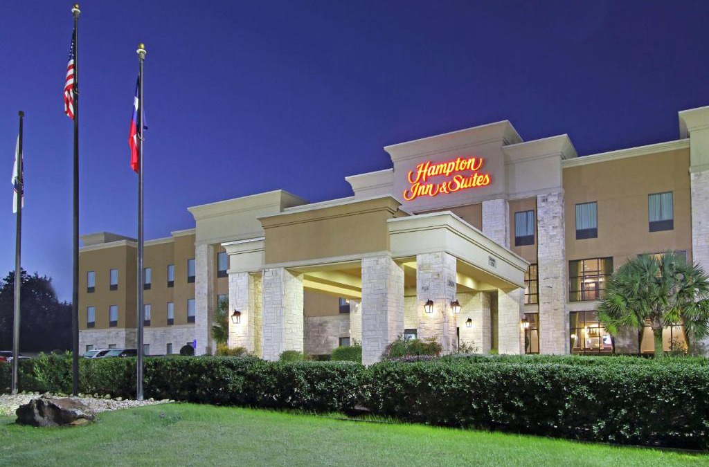 Buffalo Hotel | Hampton Inn & Suites Buffalo