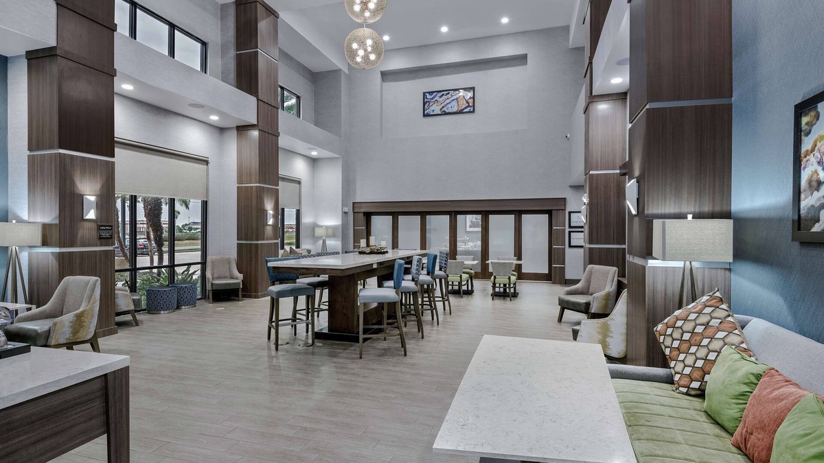 Portland Hotel | Hampton Inn & Suites by Hilton Portland Corpus Christi