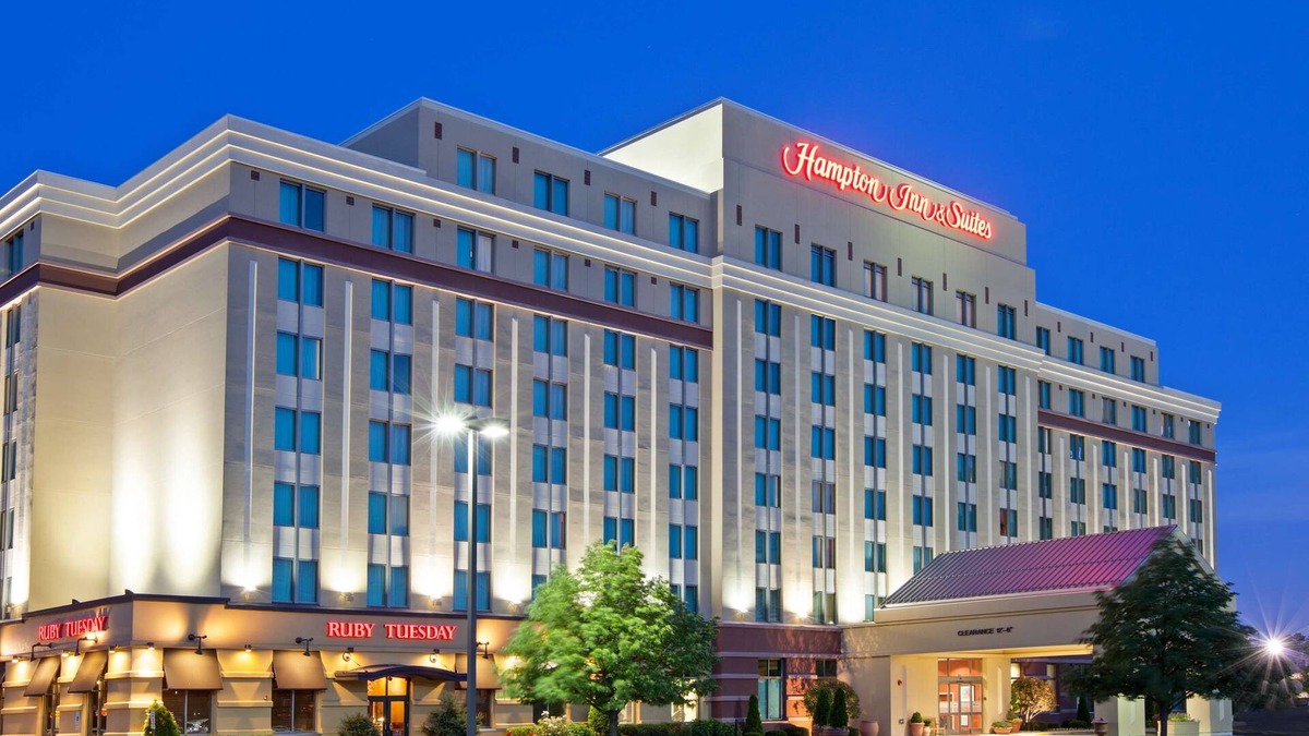Skokie Hotel | Hampton Inn & Suites Chicago-North Shore/Skokie