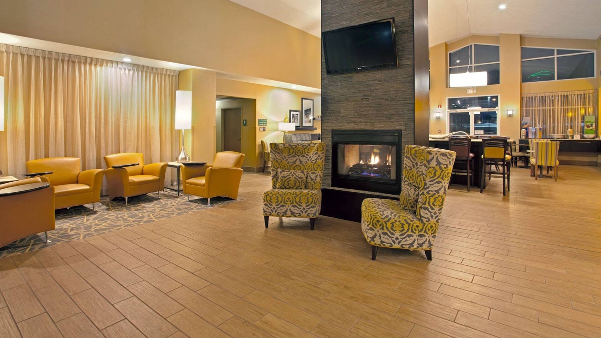 Independence Hotel | Hampton Inn & Suites Cleveland/Independence