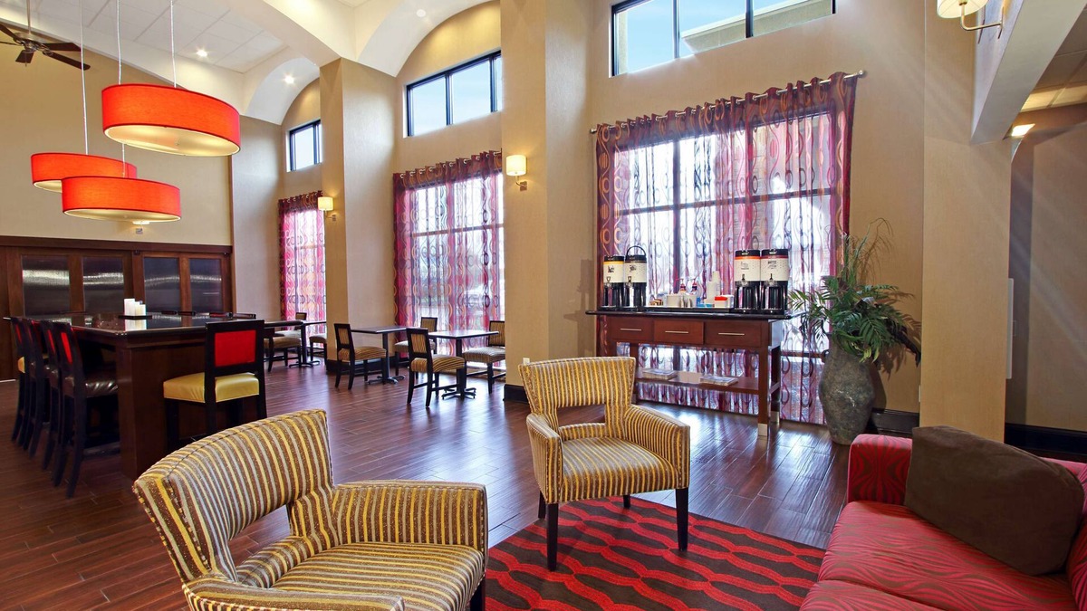 Hilliard Hotel | Hampton Inn & Suites Columbus Hilliard