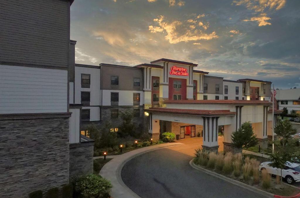 Dupont Hotel | Hampton Inn & Suites DuPont