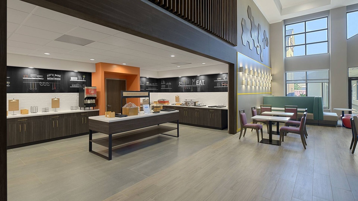 Houston Hotel | Hampton Inn & Suites Houston-Cypress Station