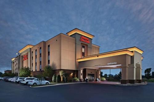 Millington Hotel | Hampton Inn & Suites Millington