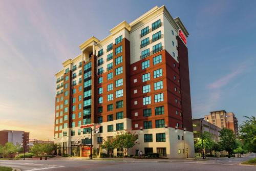 National Harbor Hotel | Hampton Inn & Suites National Harbor/Alexandria Area