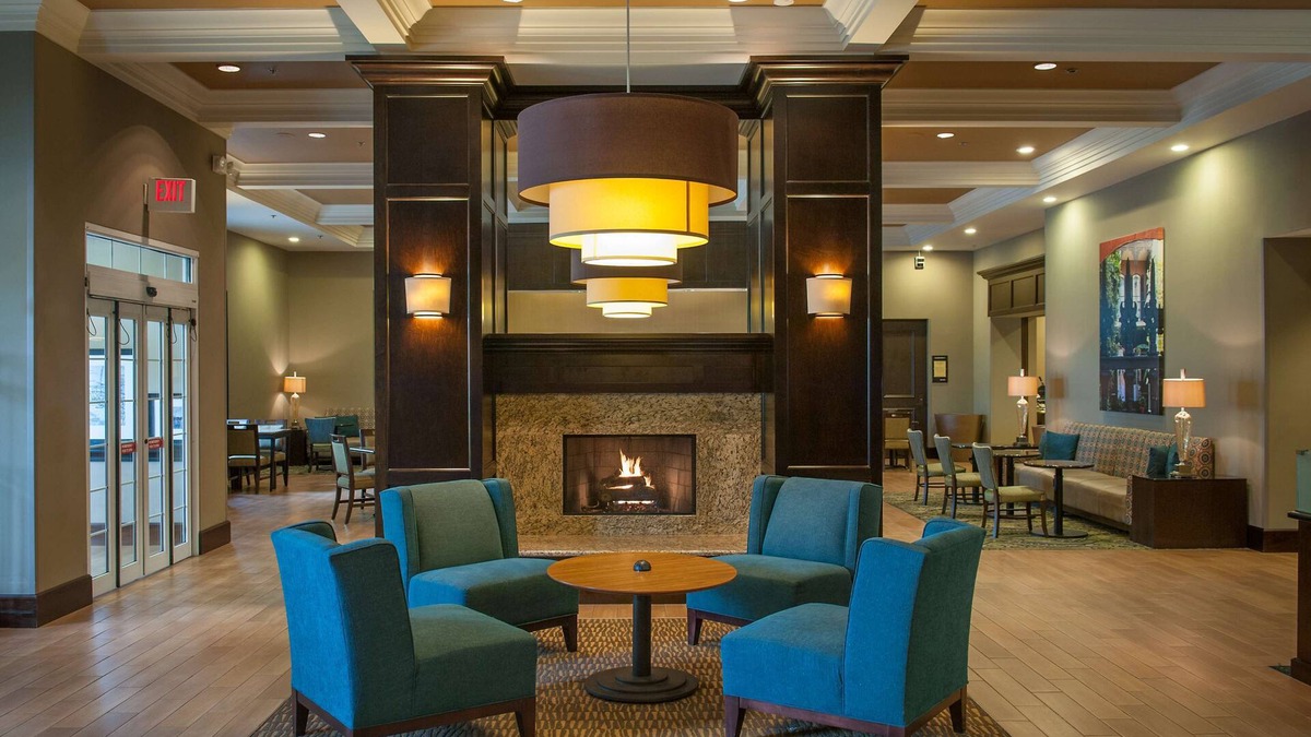 Elmwood Hotel | Hampton Inn & Suites New Orleans-Elmwood/Clearview Pkway, LA