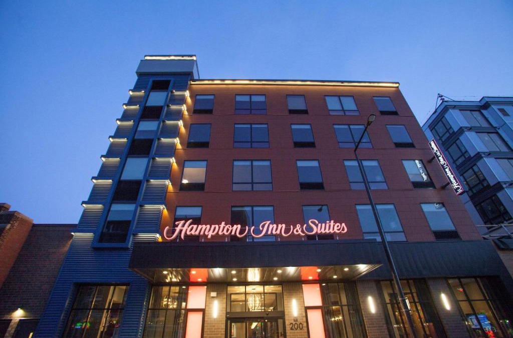West Seventh Hotel | Hampton Inn & Suites St. Paul Downtown