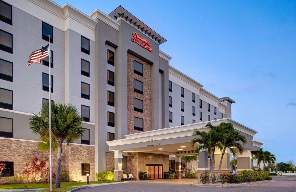 Oldsmar Hotel | Hampton Inn & Suites Tampa Northwest/Oldsmar