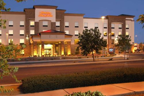 Downtown Prescott Valley Hotel | Hampton Inn & Suites Prescott Valley