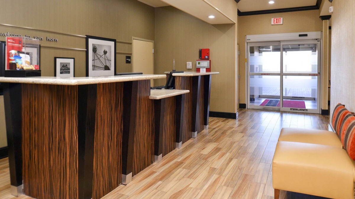 Van Horn Hotel | Hampton Inn Van Horn