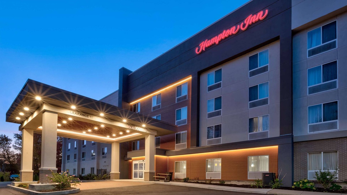 Waterbury Hotel | Hampton Inn Waterbury