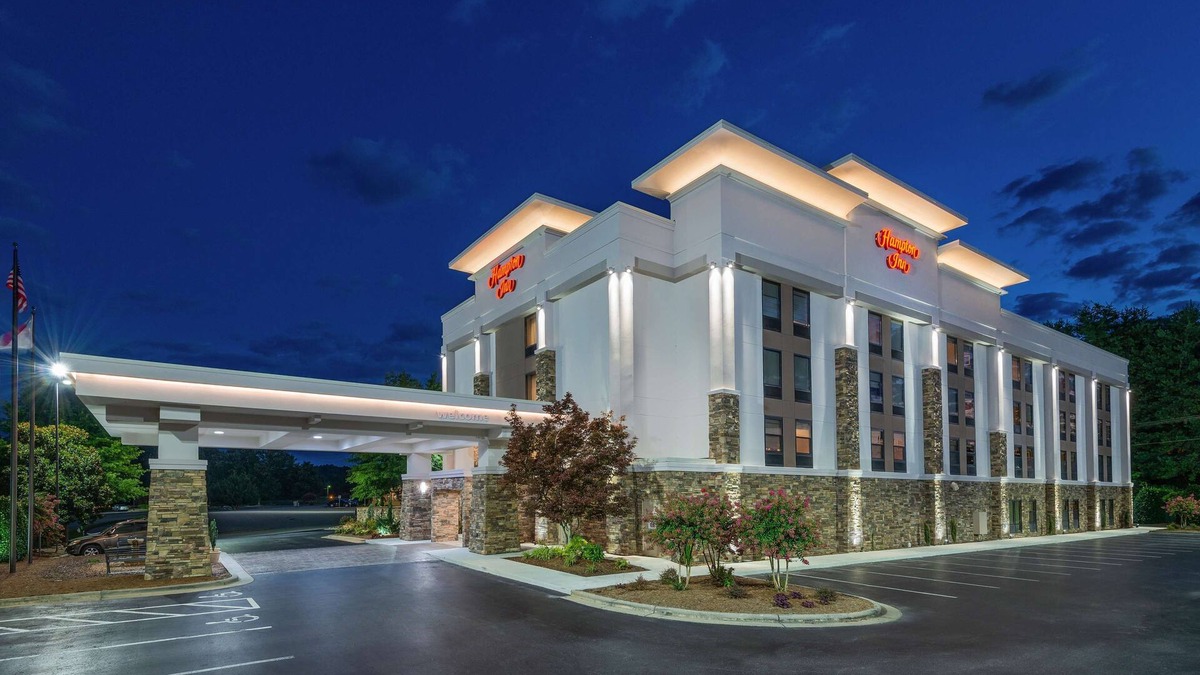 Wilkesboro Hotel | Hampton Inn Wilkesboro