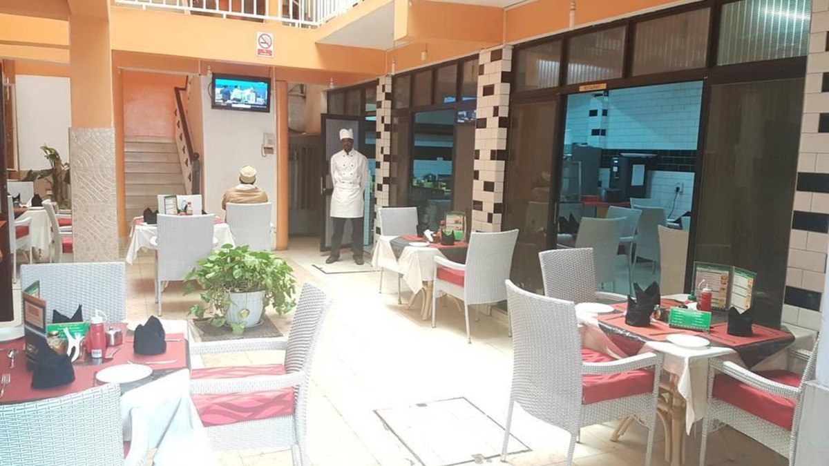 Nairobi West House | Hanan Guest House