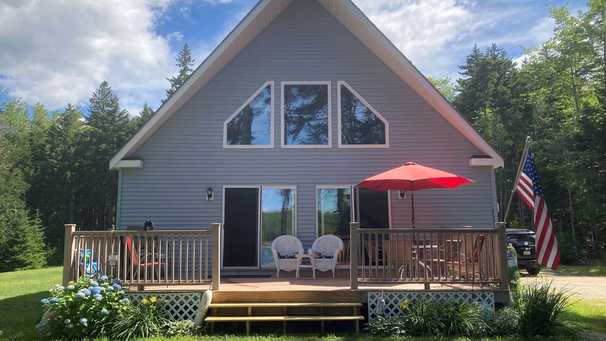 Hancock Point House | Hancock Cottage by the Sea