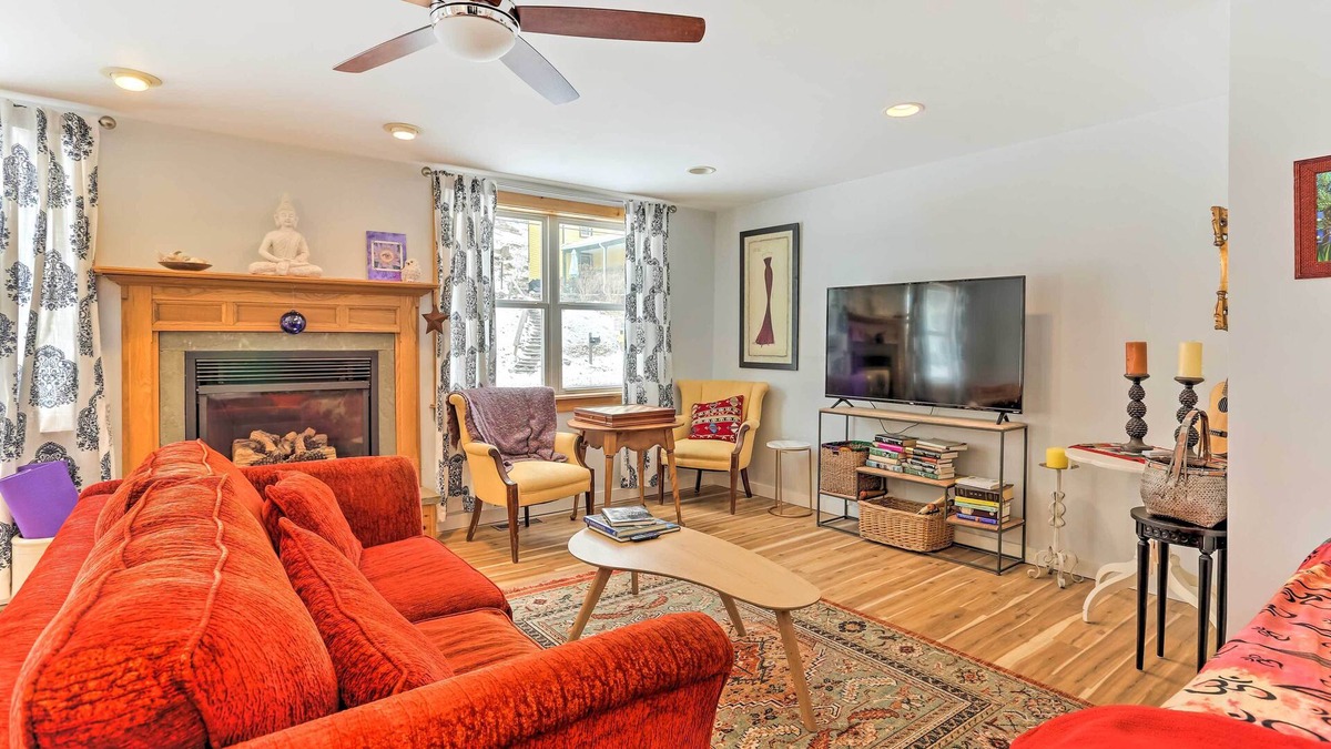 Hancock House | Hancock Home w/ Sunroom, Patio & River Access!
