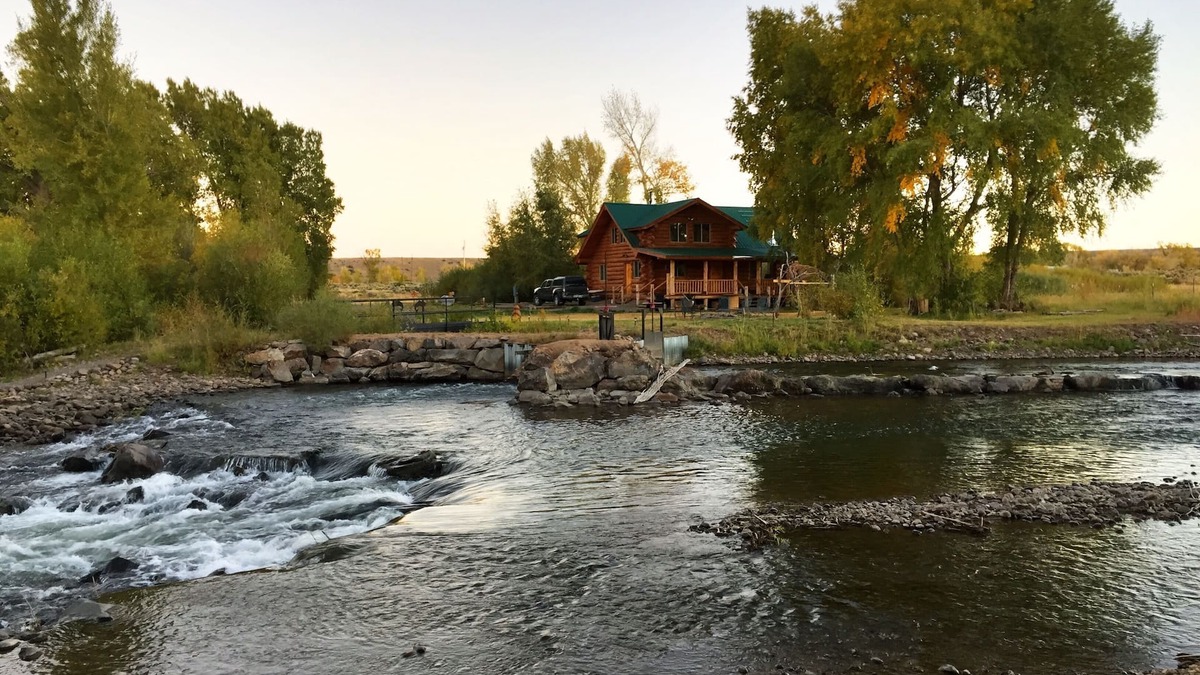 Antonito Cabin | Hand Built Log Cabin On River - Three Bedrooms, Two Bath On Private 15 Acres