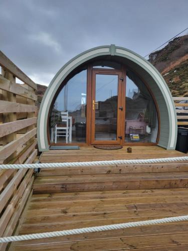 Tarbet Ski Chalet | Handa pod in scottish highlands.