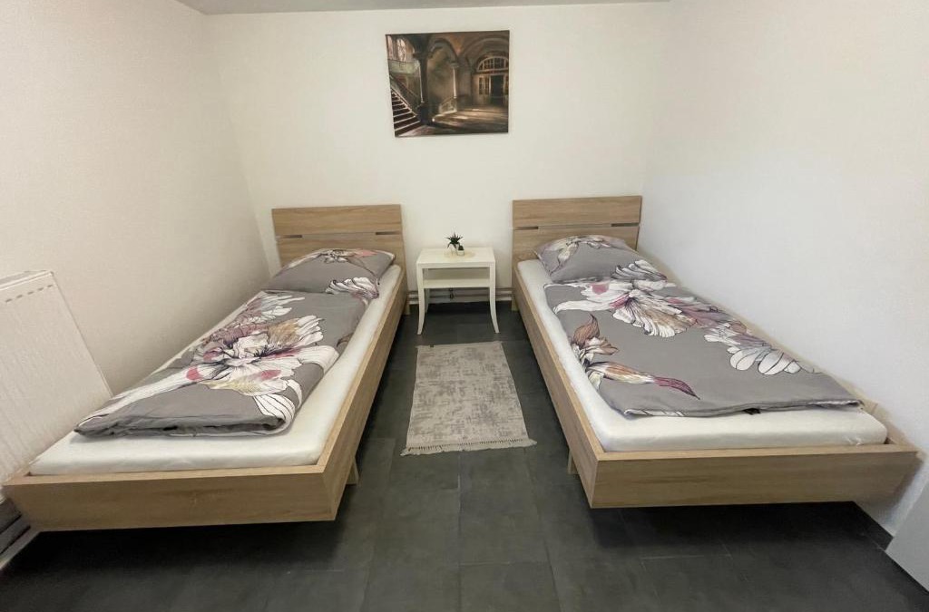 Essenbach Apartment | Handwerkerwohnung KG Sutterain
