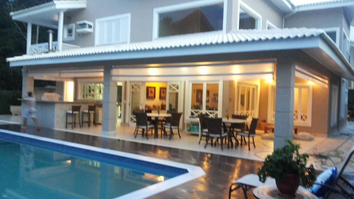 Vista Linda House | HANGA ROA BEACH HOUSE IN GATED COMMUNITY