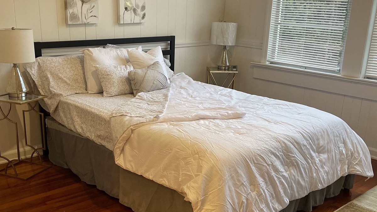 Thomaston House | Hannah House South Cozy country living near the City