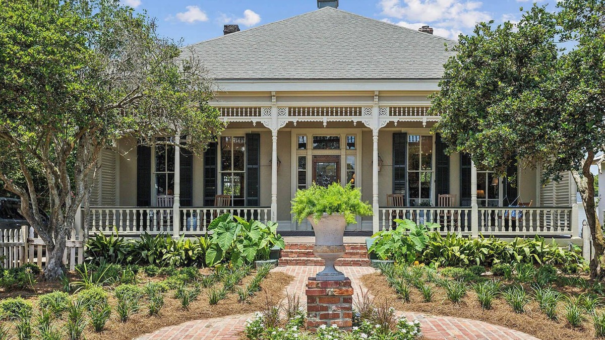 St. Francisville House | Hannah House by Louisiana Hospitality Group