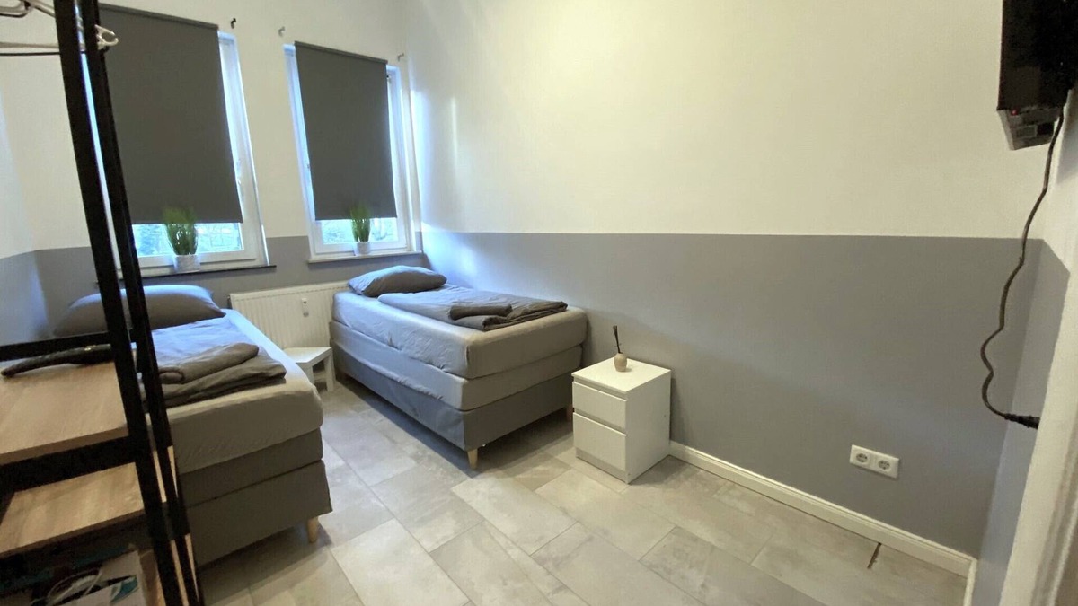 Hemelingen Apartment | Hannoverschestr. 1 OG