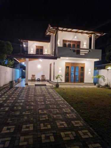 Kesbewa Villa | HANSI Villa