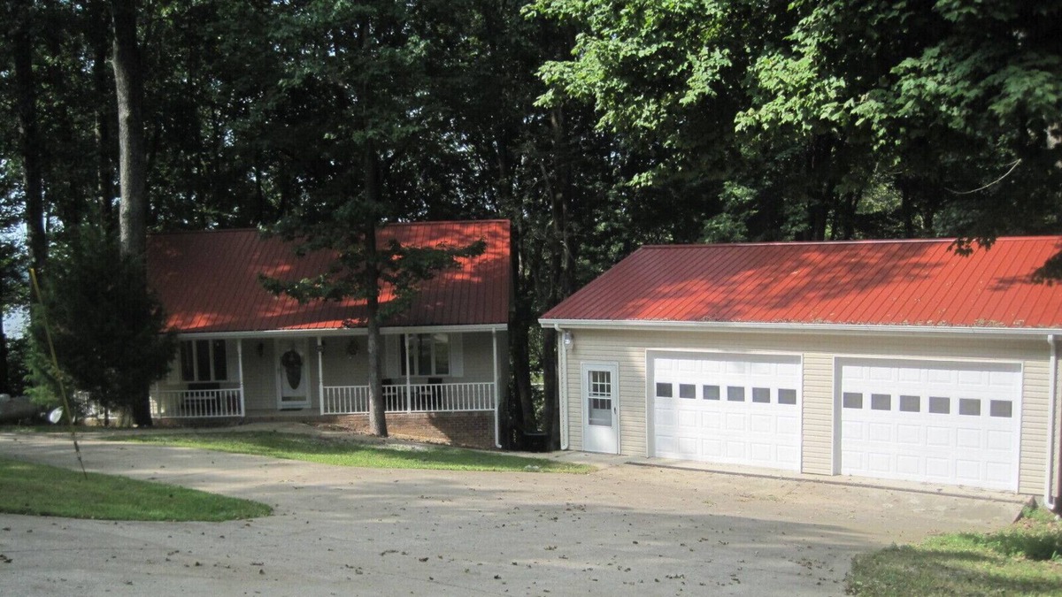 Cadiz House | HAPPY DAZE ON BEAUTIFUL LAKE BARKLEY!