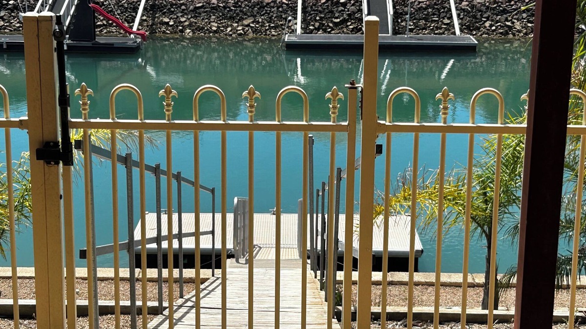 Wallaroo House | HAPPY GILMORE