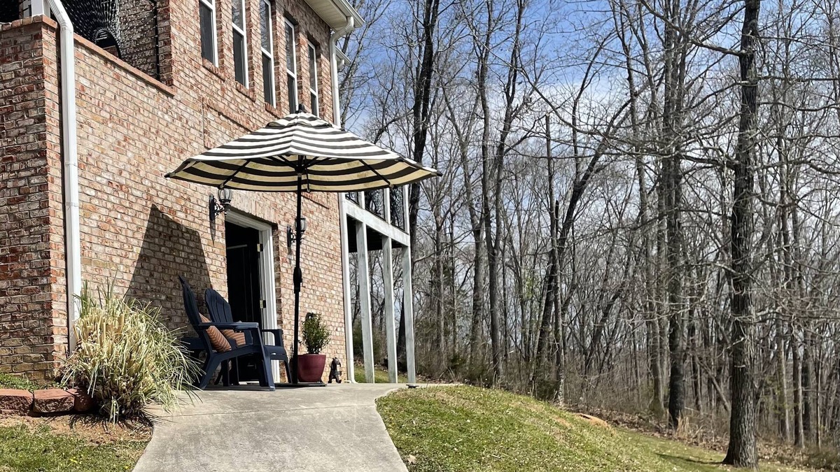 Kingston Apartment | Happy Hideaway: Rural Knoxville area apartment with a GAME room