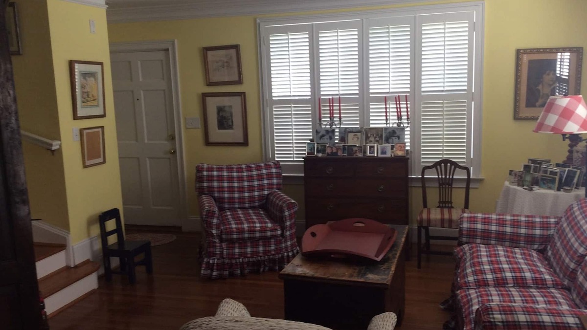 Garden Hills House | Happy Home in Buckhead