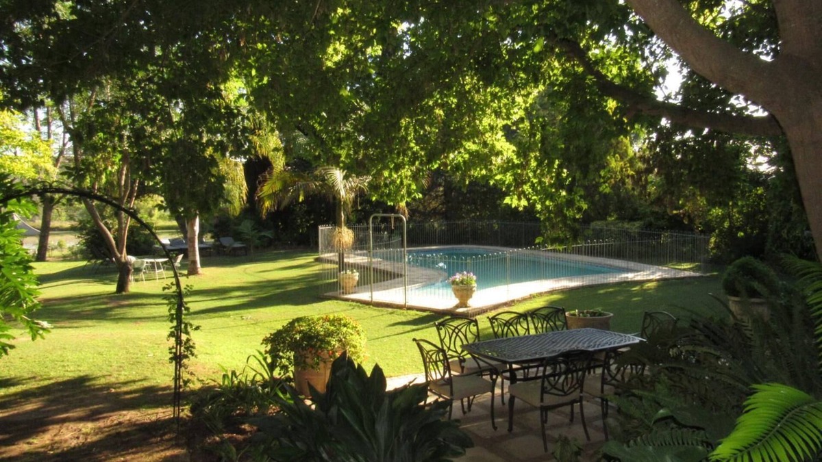 Addo Bed & Breakfast | Happy Lands Self Catering B&B