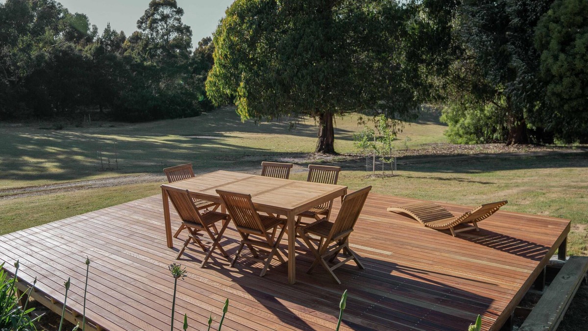 St Helens House | Happy Nomad.