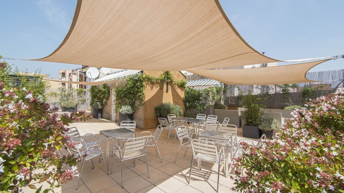 El Camp de l'Arpa del Clot Apartment | Happy People Gaudi Sant Pau