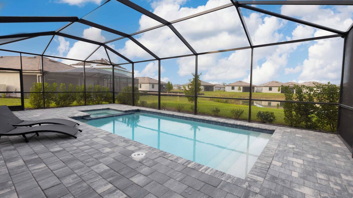 Gateway Resort | Happy Resort Home with Pool/Spa - 4-bedroom/3-bath with Clubhouse & Amenities
