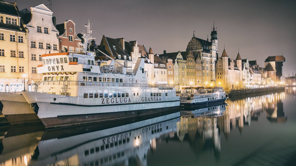 Gdansk City Center Apartment | Happy Stay Old Town Tartaczna St 210 A
