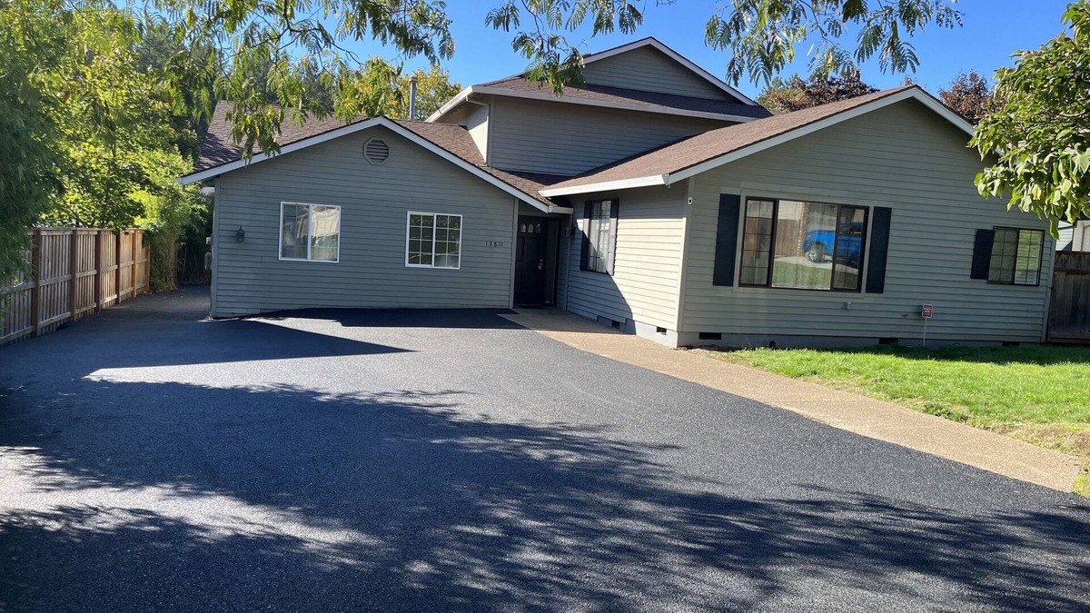 Happy Valley House | Happy valley beautiful family house