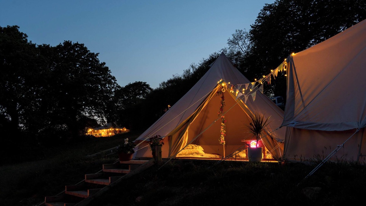 Abergele Cabin | Hapus Hideaway Retreat Site, Sleeps 29