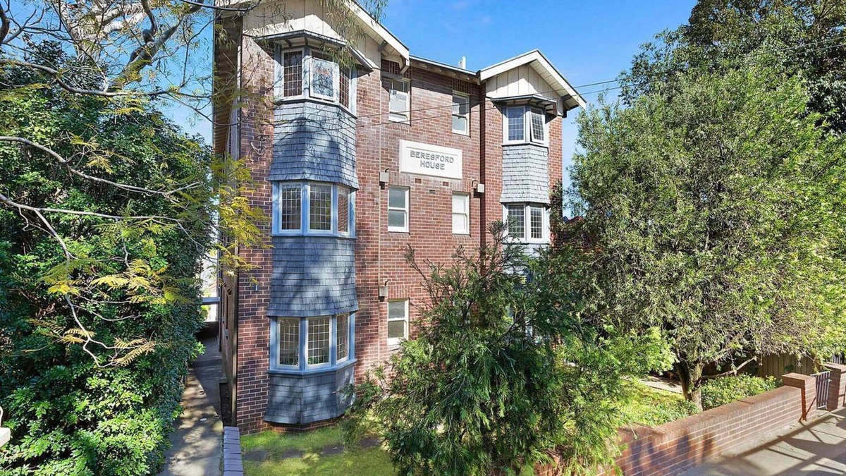 Neutral Bay Apartment | HAR10 Harriette St Hideaway: 2-Bed Apt in Neutral Bay