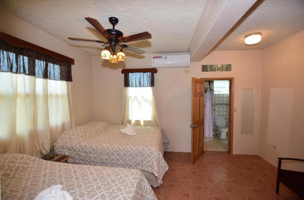 Hopkins House | Harada Inn and Suites