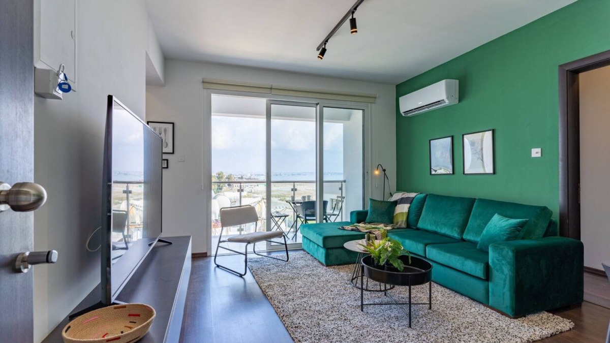 Larnaca Apartment | Harbor 401: Stylish 1-Bedroom Apartment in Larnaca