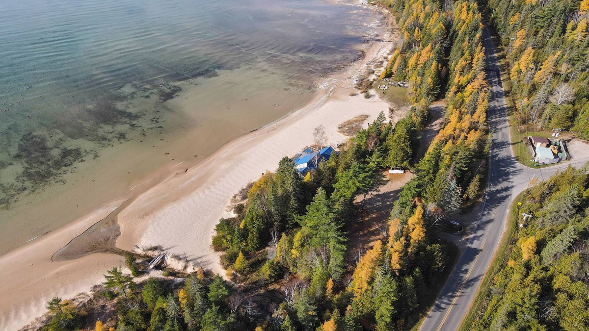 Harbor Springs Condo | Harbor Cove #08, Near Skiing, Golf & Downtown